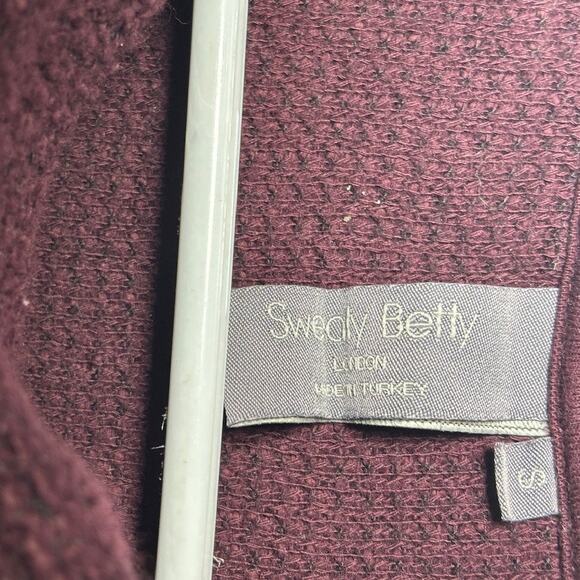 Sweaty Betty Restful Boucle Sweatshirt Funnel Neck Kangaroo Pouch Red Wine sz S - Picture 9 of 9